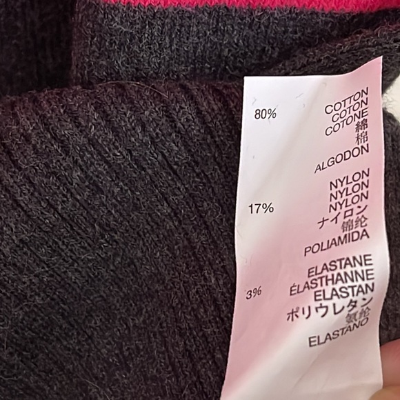 🦋3/40 GAP V-Neck Sweater (M) - Picture 4 of 6